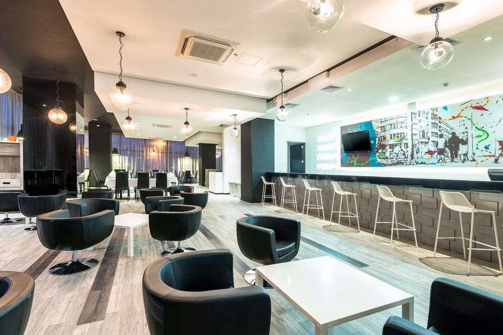 Wyndham Bogota Hotel Ngoại thất bức ảnh The lounge at the airport